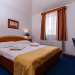 Heritage Sikaa 4* Трогір