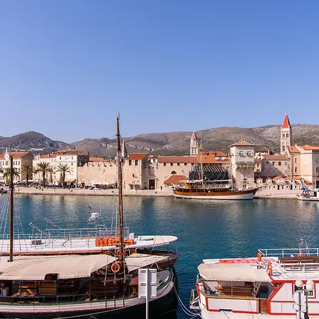Heritage Sikaa Hotel Trogir