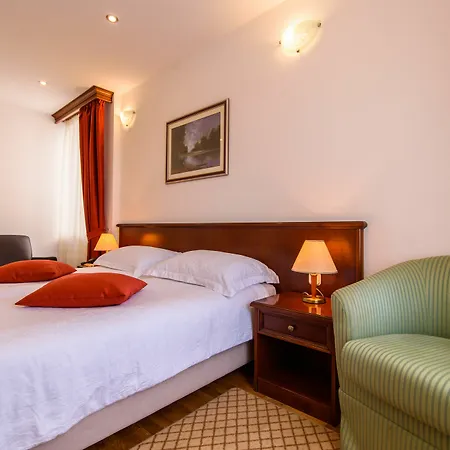 Heritage Sikaa Hotel