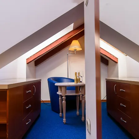 Heritage Sikaa Hotel 4*