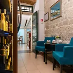 Heritage Sikaa Hotell