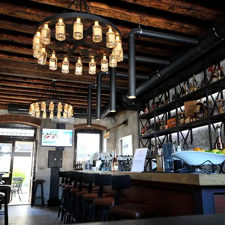 Hotel Heritage Sikaa