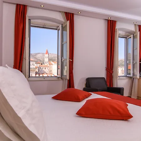 Heritage Sikaa Otel Trogir