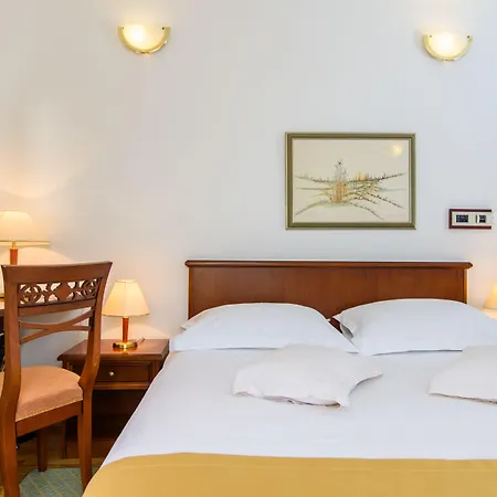 Heritage Sikaa Szálloda 4*
