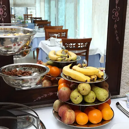 Heritage Sikaa Hotel 4*