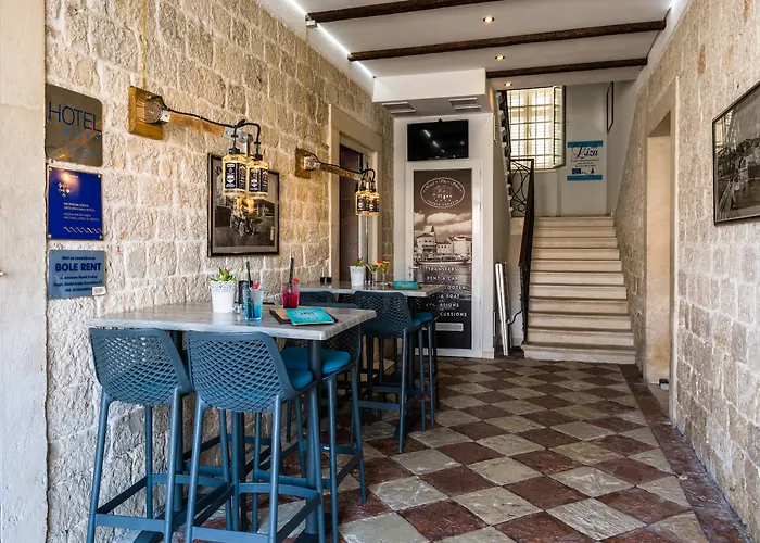 Hotel Heritage Sikaa Traù