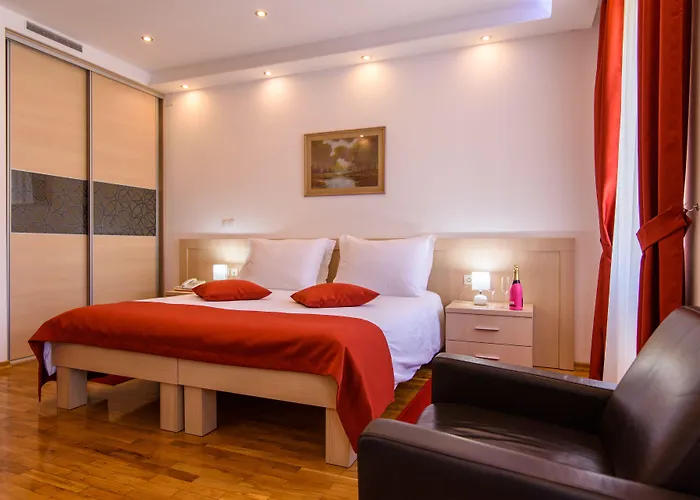 Heritage Sikaa Hotel