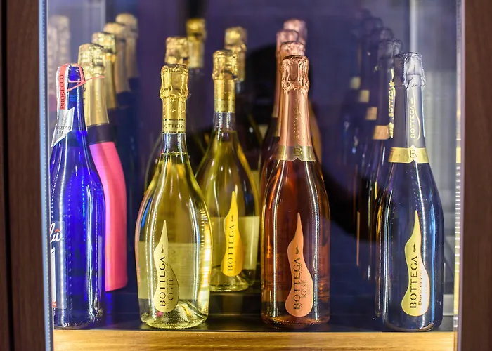 Heritage Sikaa Hotel 4*