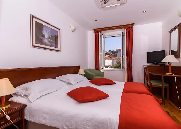 Hotel Heritage Sikaa 4*