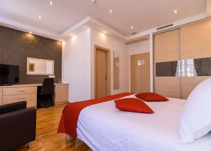 Heritage Sikaa Hotel 4*